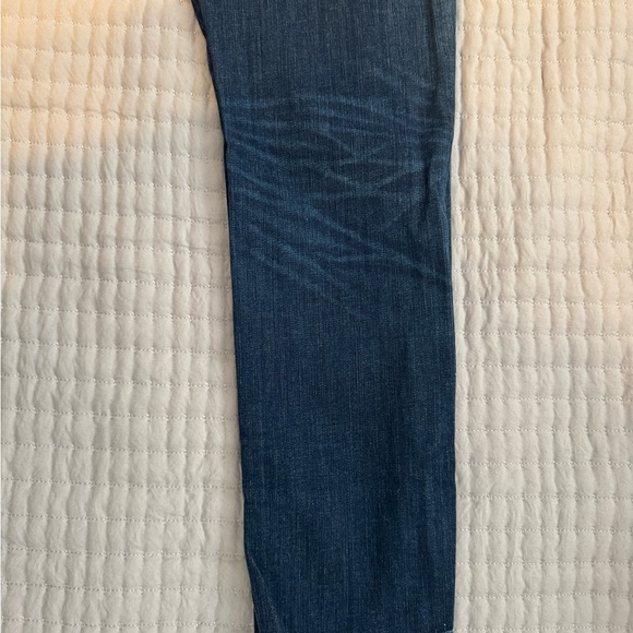 Express Mid-Rise Skinny Stretch Distressed Jeans Size 8R - Picture 8 of 9